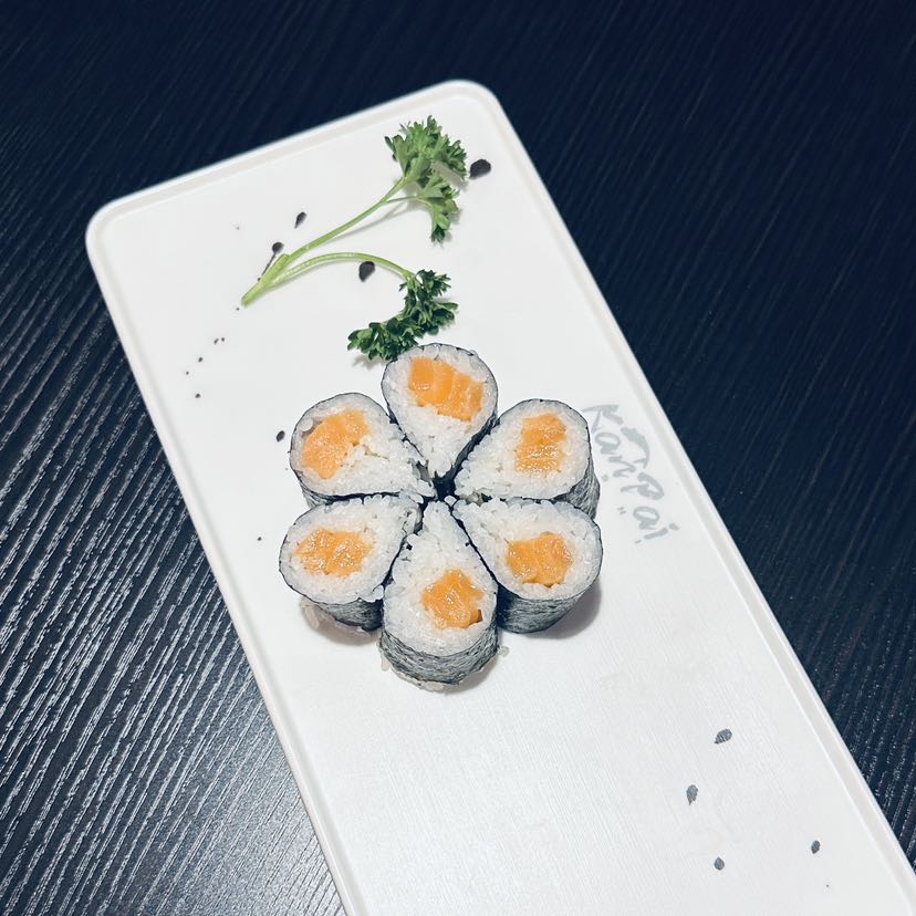 Classic Roll — Saalmon